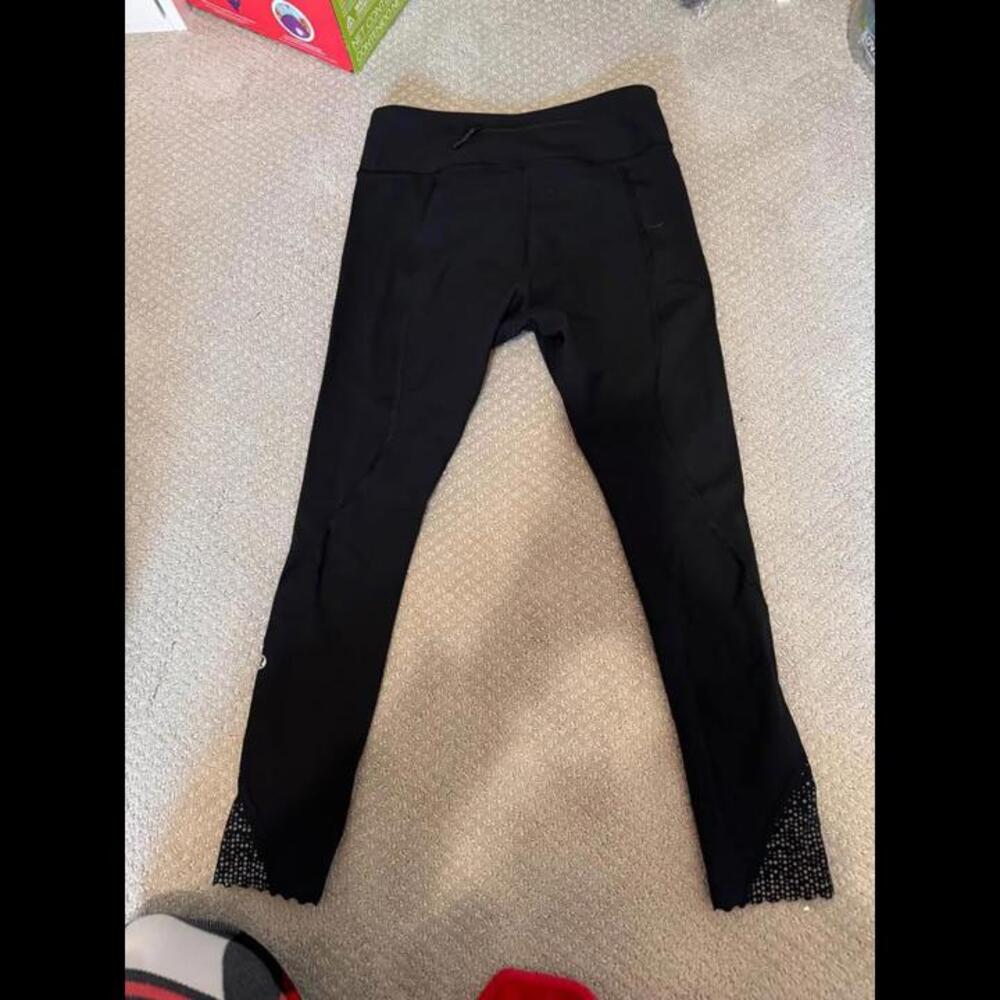 Nike Dri-FIT Women's Leggings - Size S - Stylish Black & Gray